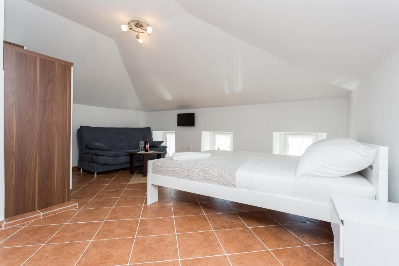 Apartmani Obala Baška Екстериор снимка